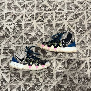 Nike Kyrie Basketball Sneakers